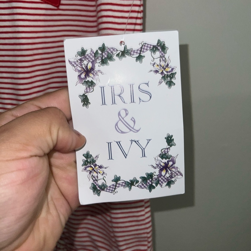 NWT Iris & Ivy Christmas romper - Picture 3 of 5